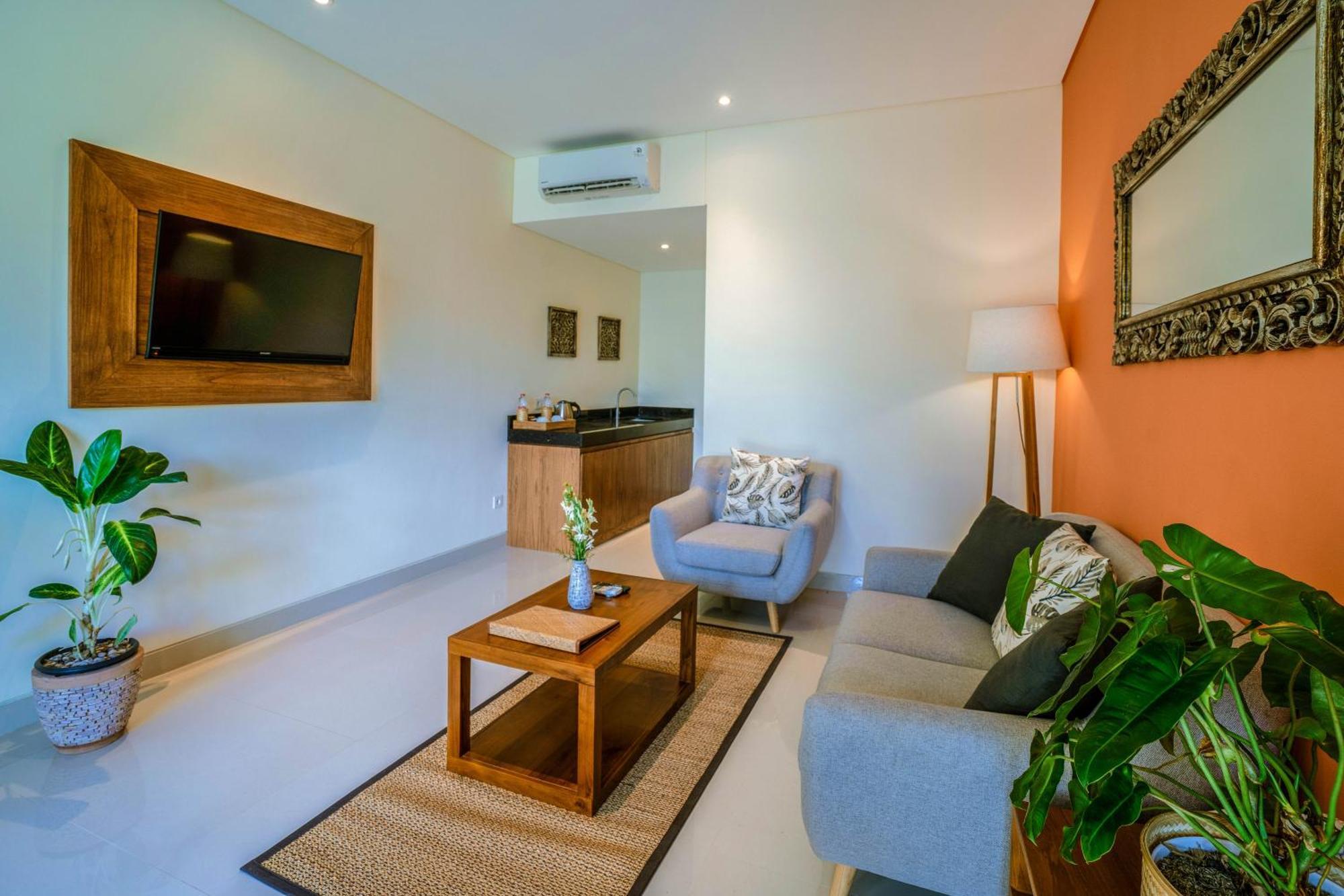 Kahayana Suites Ubud Экстерьер фото